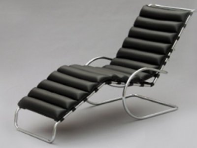 Ludwig Mies van der Rohe Chaise longue